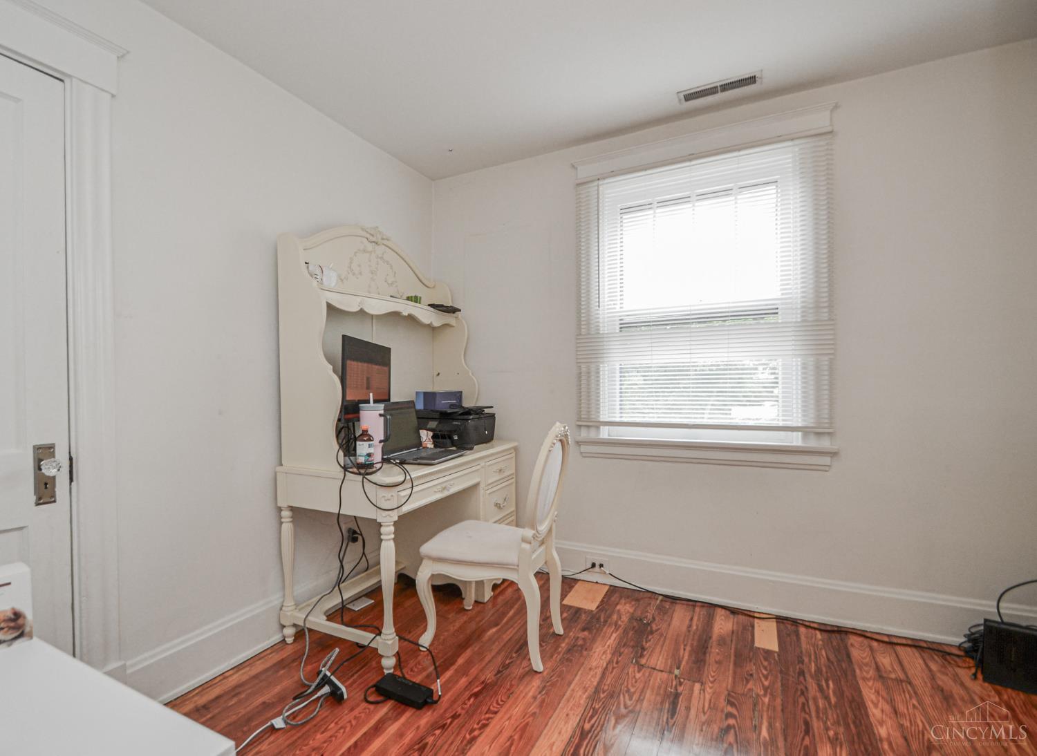 644 Clemmer Avenue Property Photo 33
