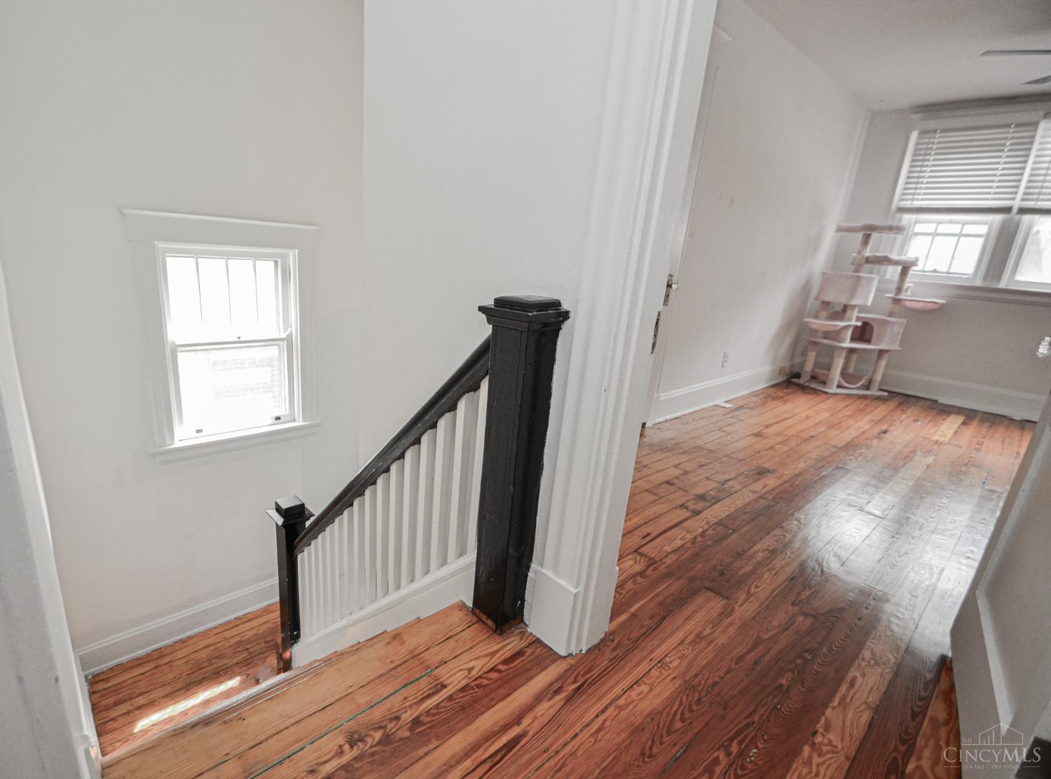 644 Clemmer Avenue Property Photo 36