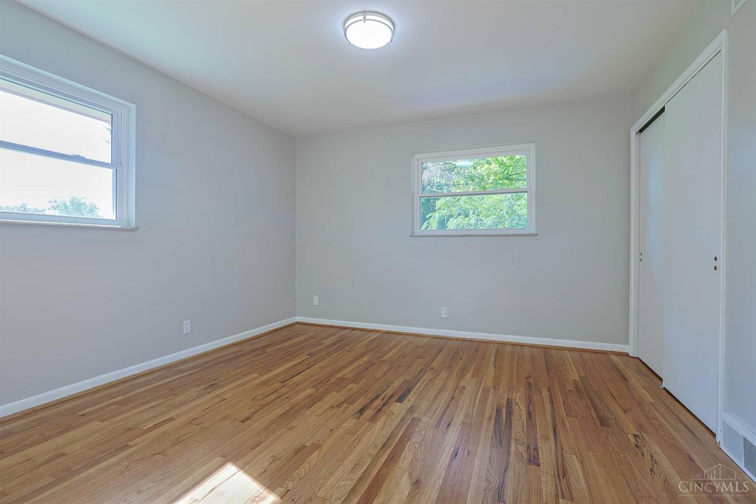 8608 Zenith Court Property Photo 23