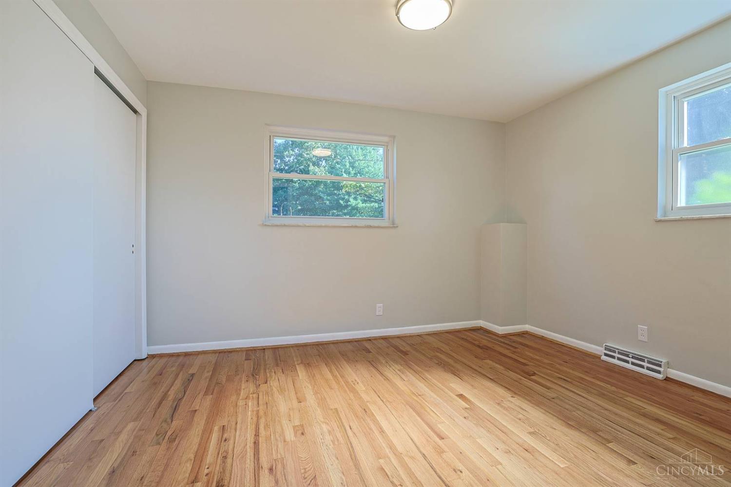 8608 Zenith Court Property Photo 31