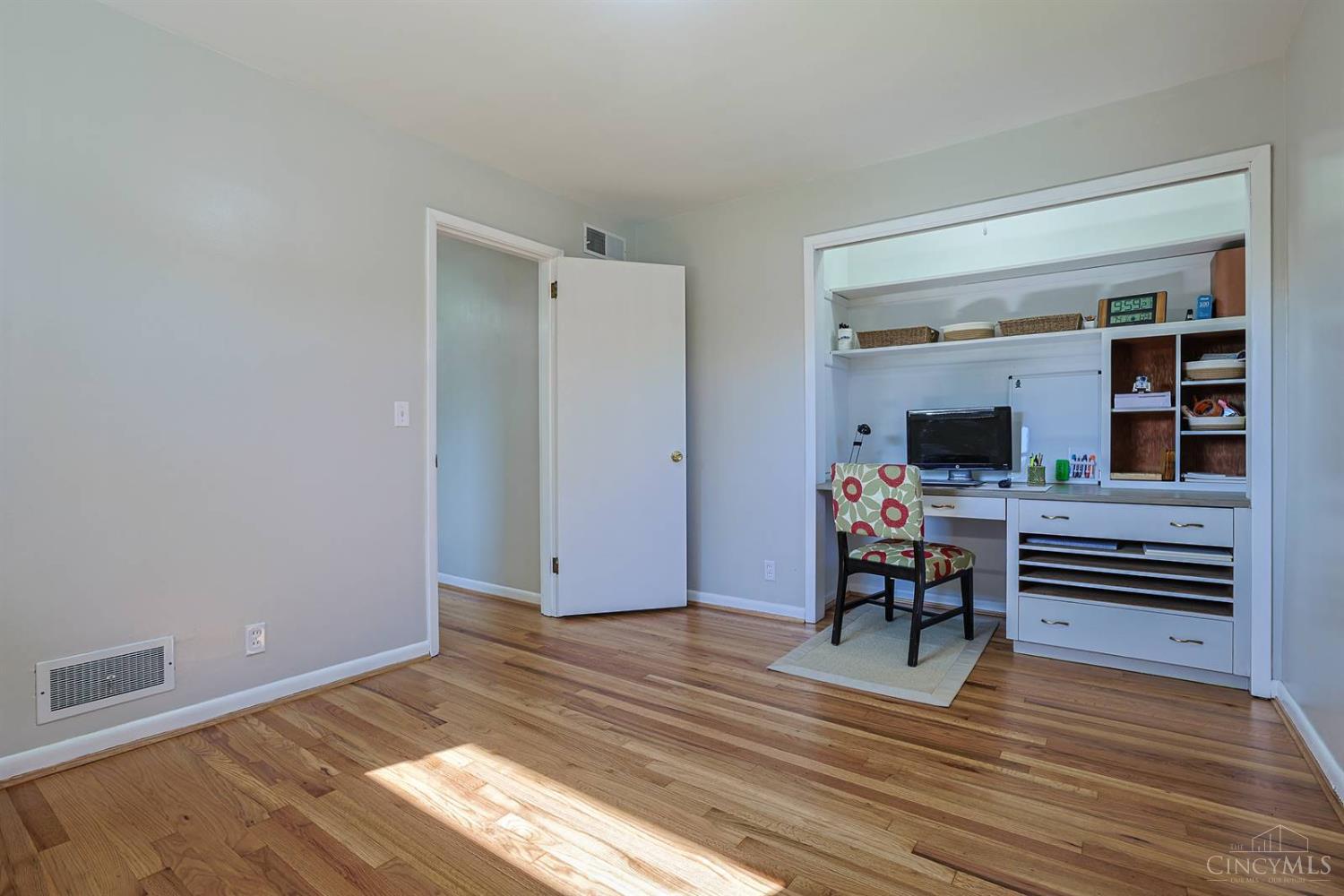 8608 Zenith Court Property Photo 34
