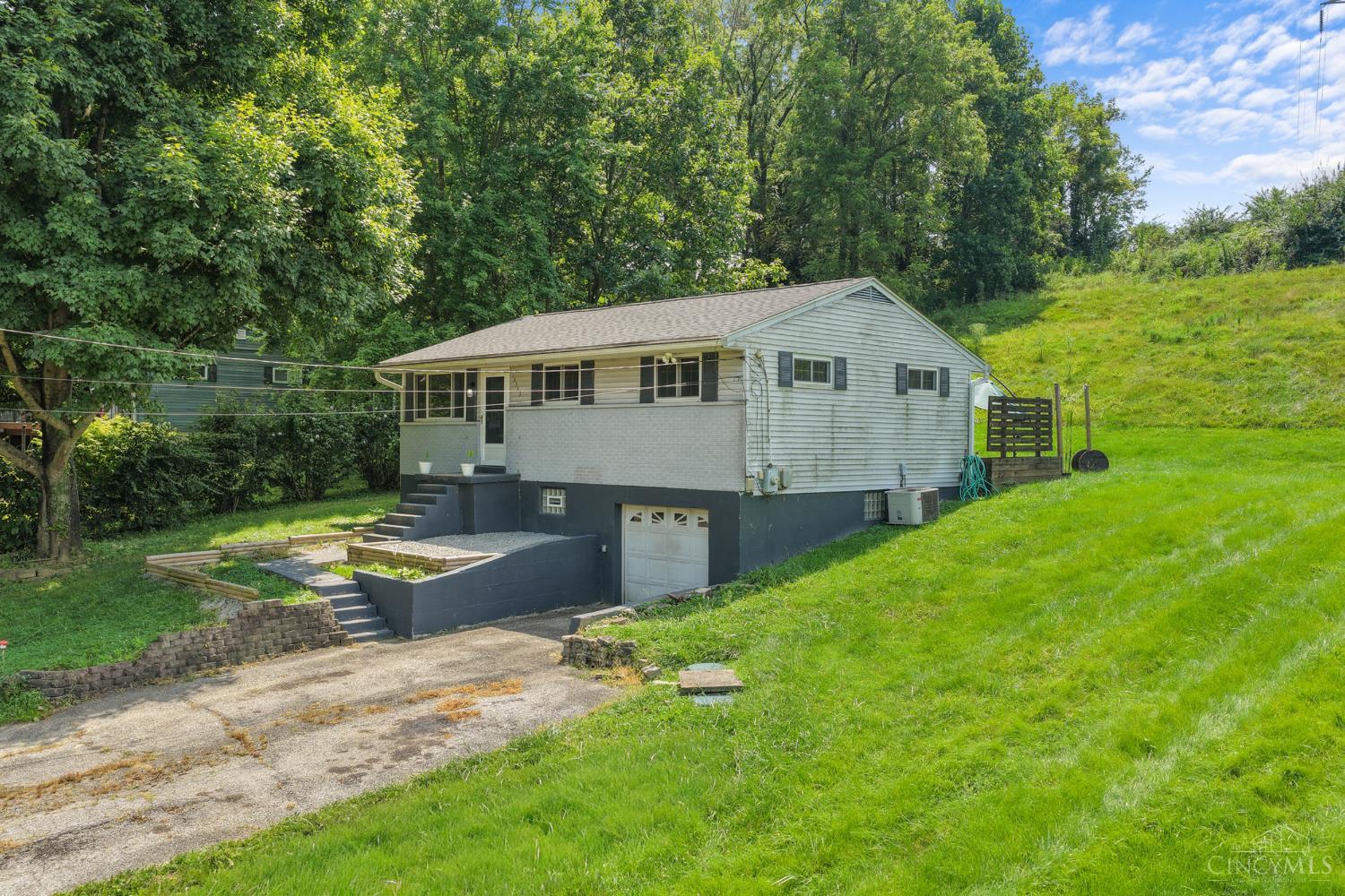 10363 Dugan Gap Road Property Photo 2