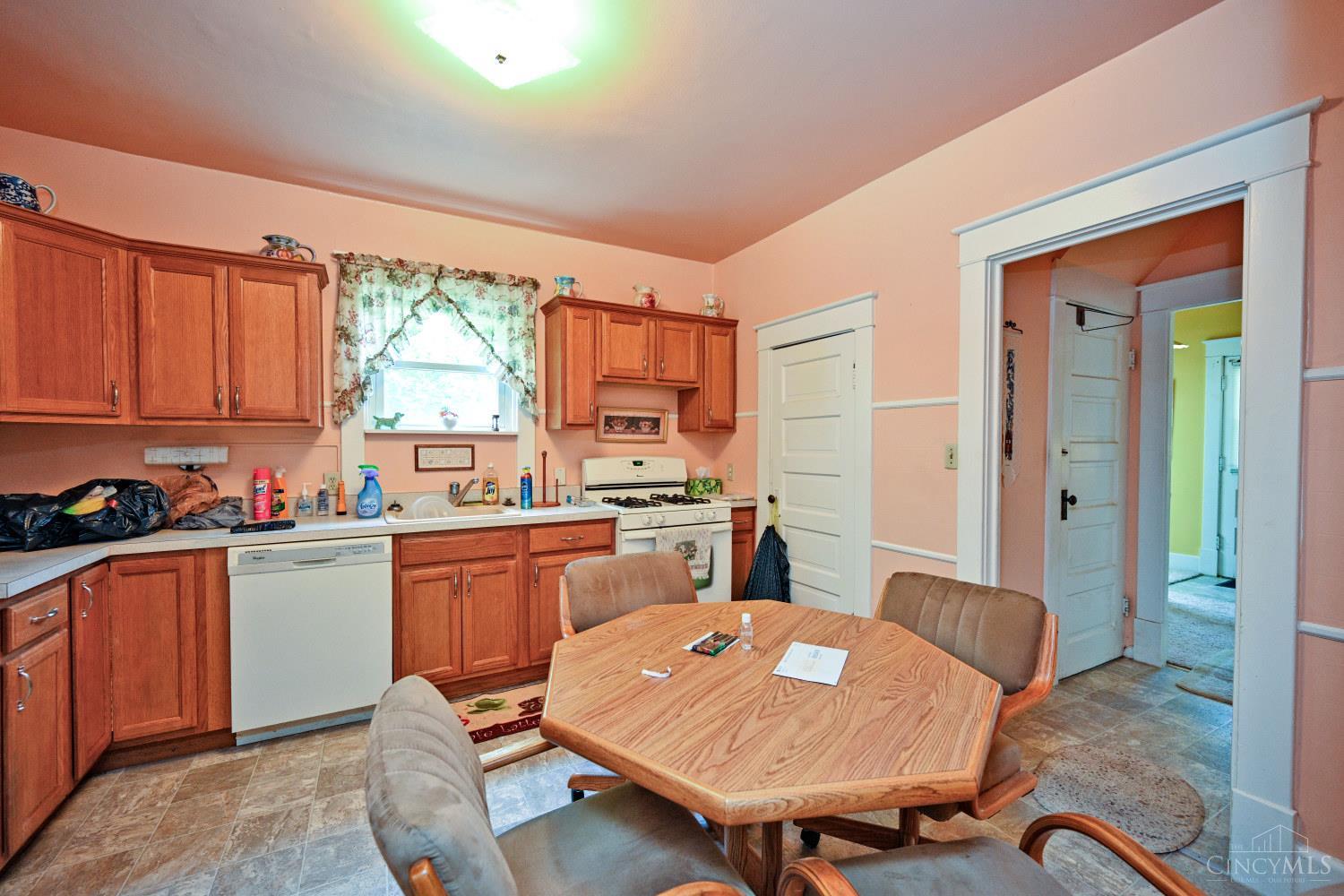 6709 Buckingham Place Property Photo 15