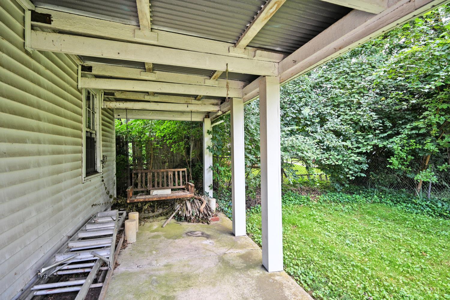 6709 Buckingham Place Property Photo 29