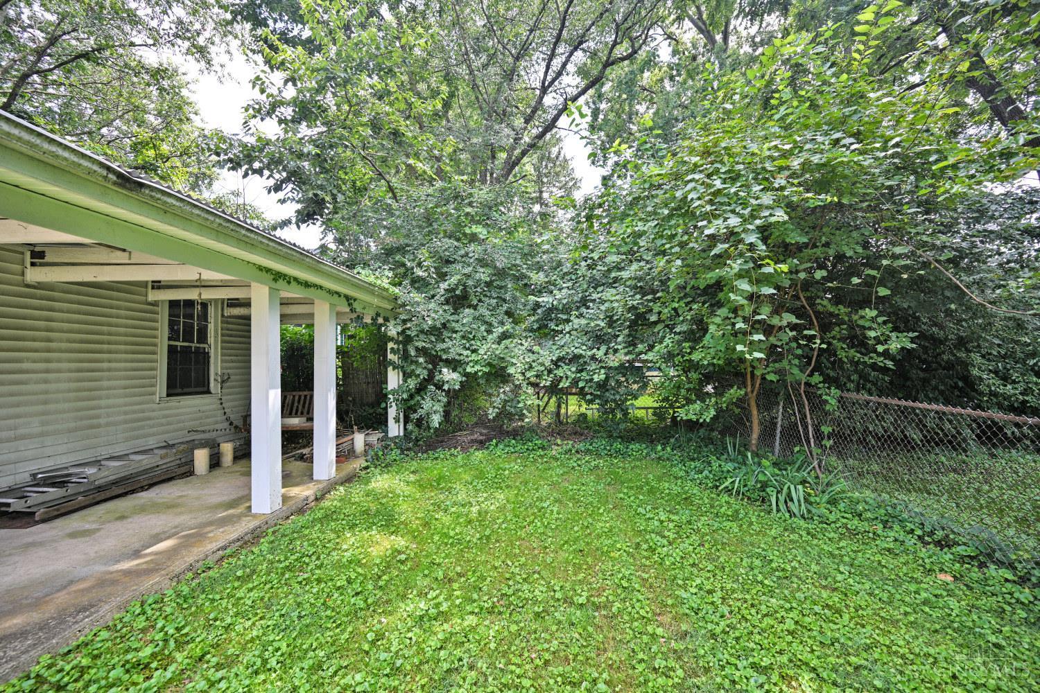 6709 Buckingham Place Property Photo 30