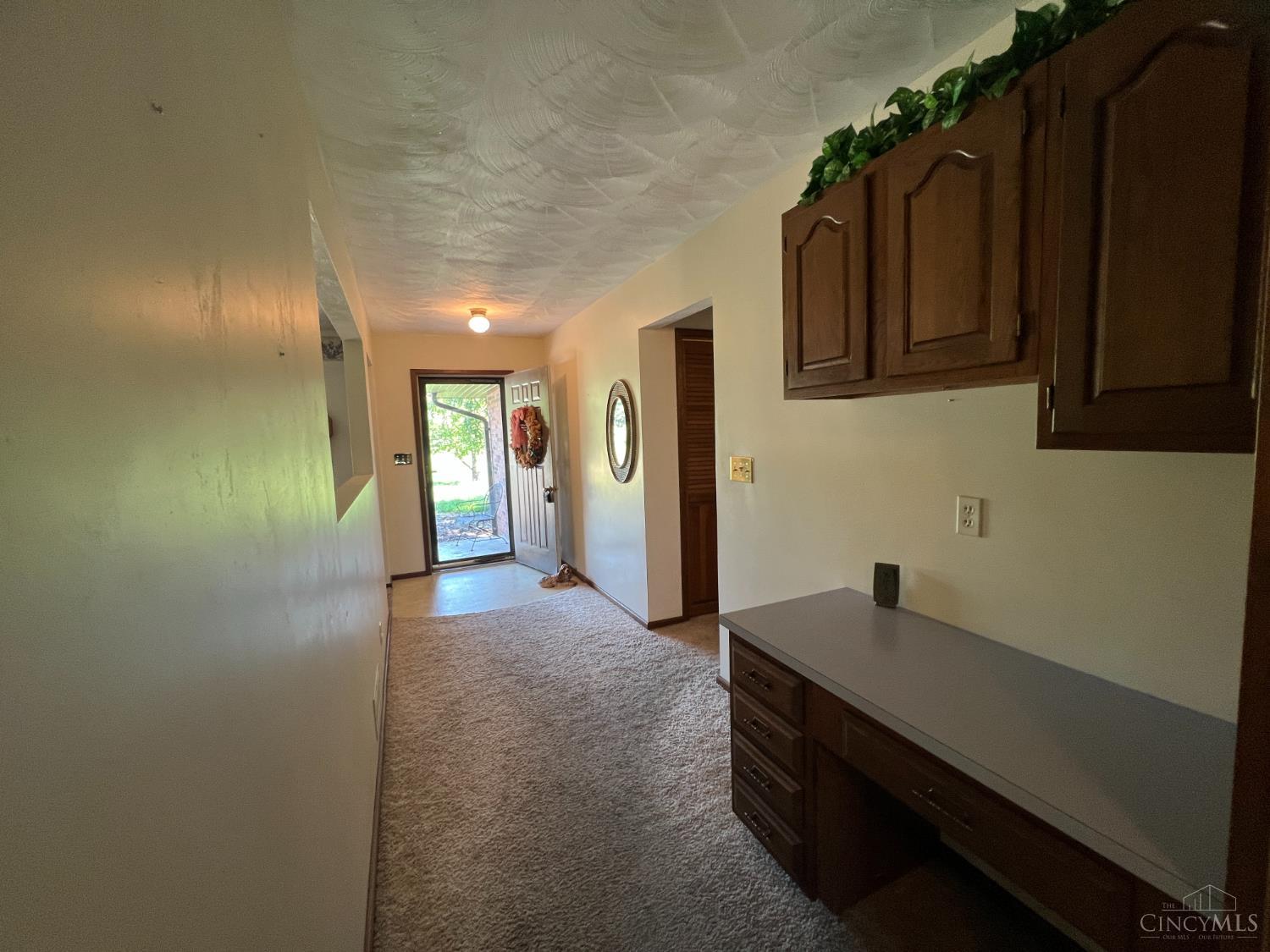 15501 Dewitt Road Property Photo 11