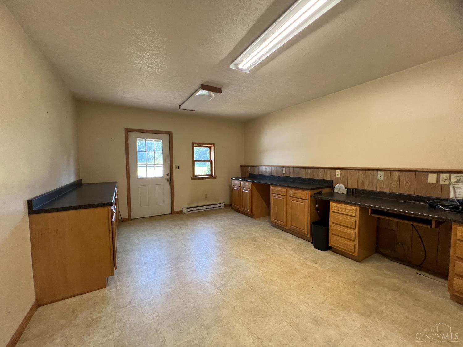 15501 Dewitt Road Property Photo 19