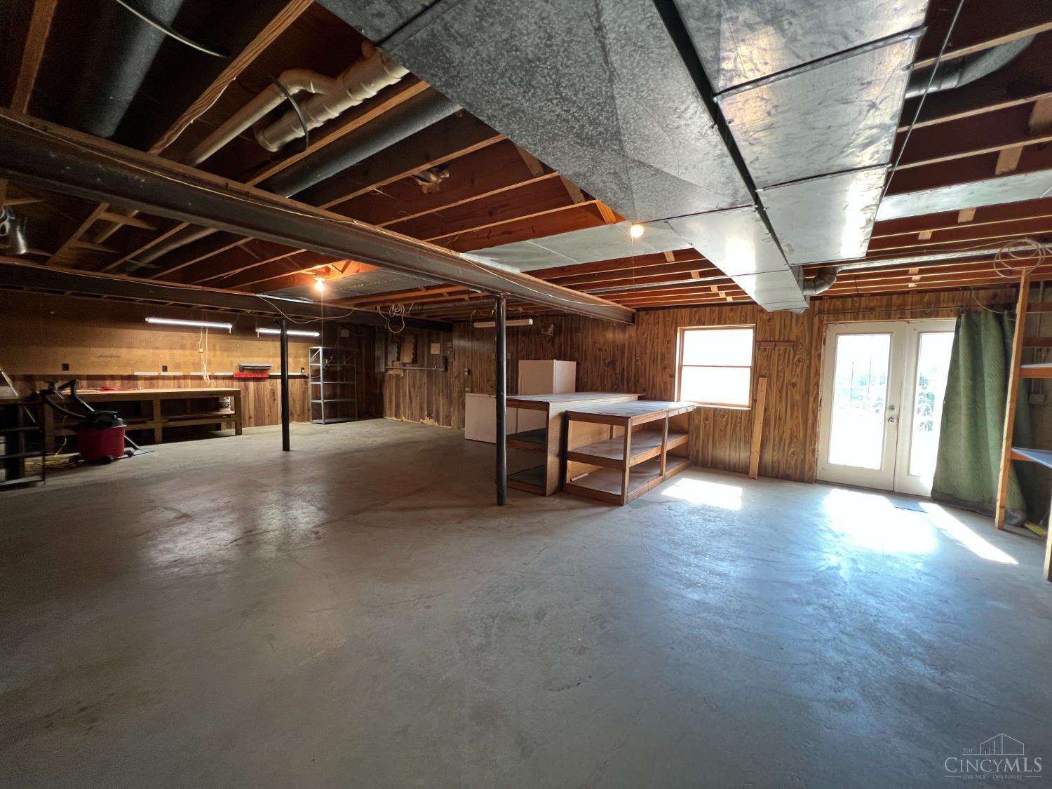 15501 Dewitt Road Property Photo 22