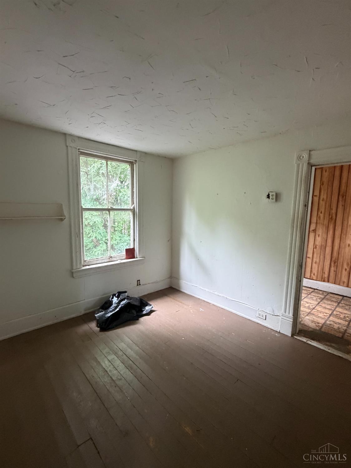 1612 Gilsey Avenue Property Photo 7