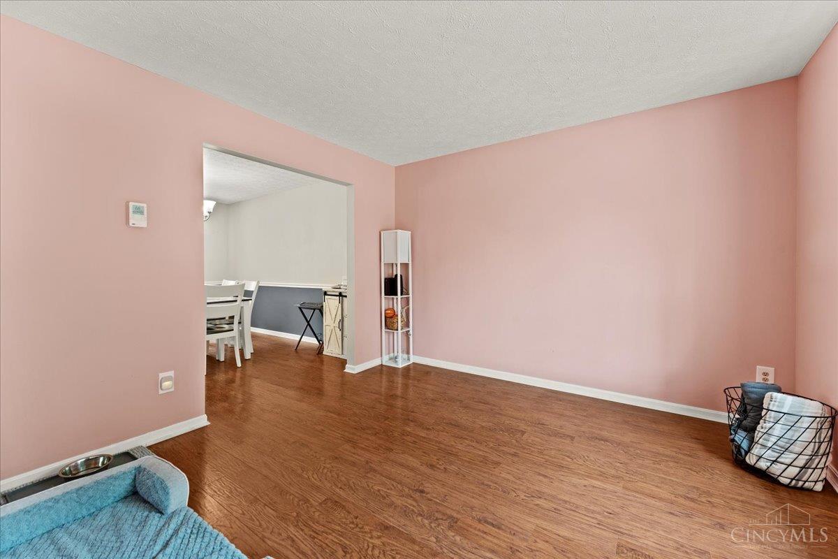 11685 Kettering Drive Property Photo 7