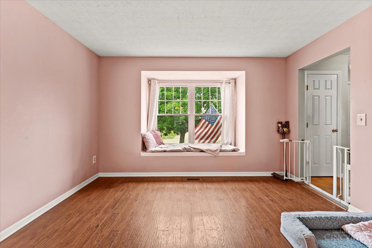 11685 Kettering Drive Property Photo 8