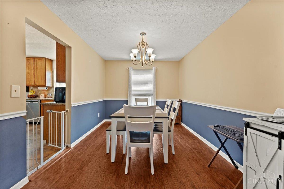 11685 Kettering Drive Property Photo 9
