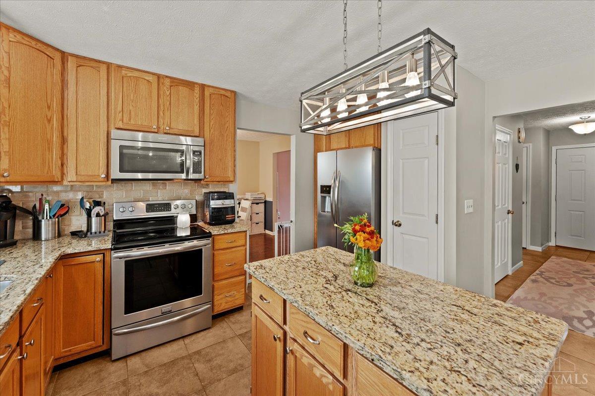 11685 Kettering Drive Property Photo 14