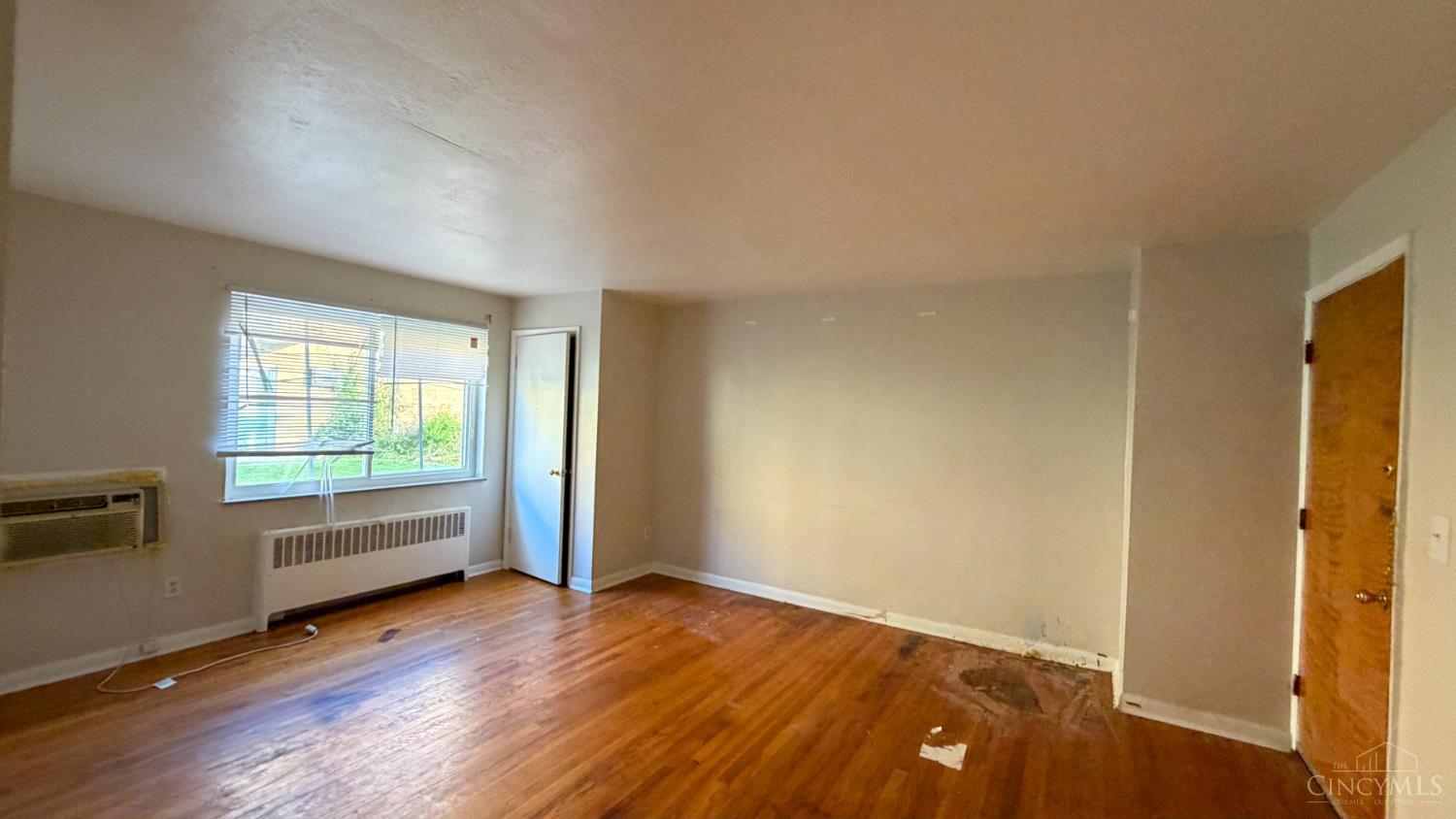 2896 Harrison Avenue Property Photo 13