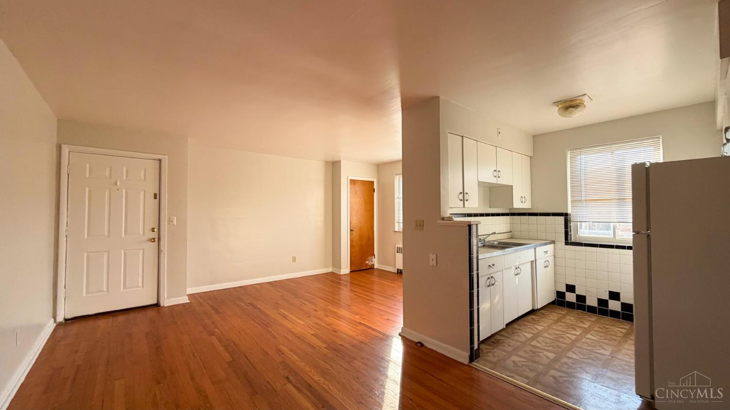 2896 Harrison Avenue Property Photo 20