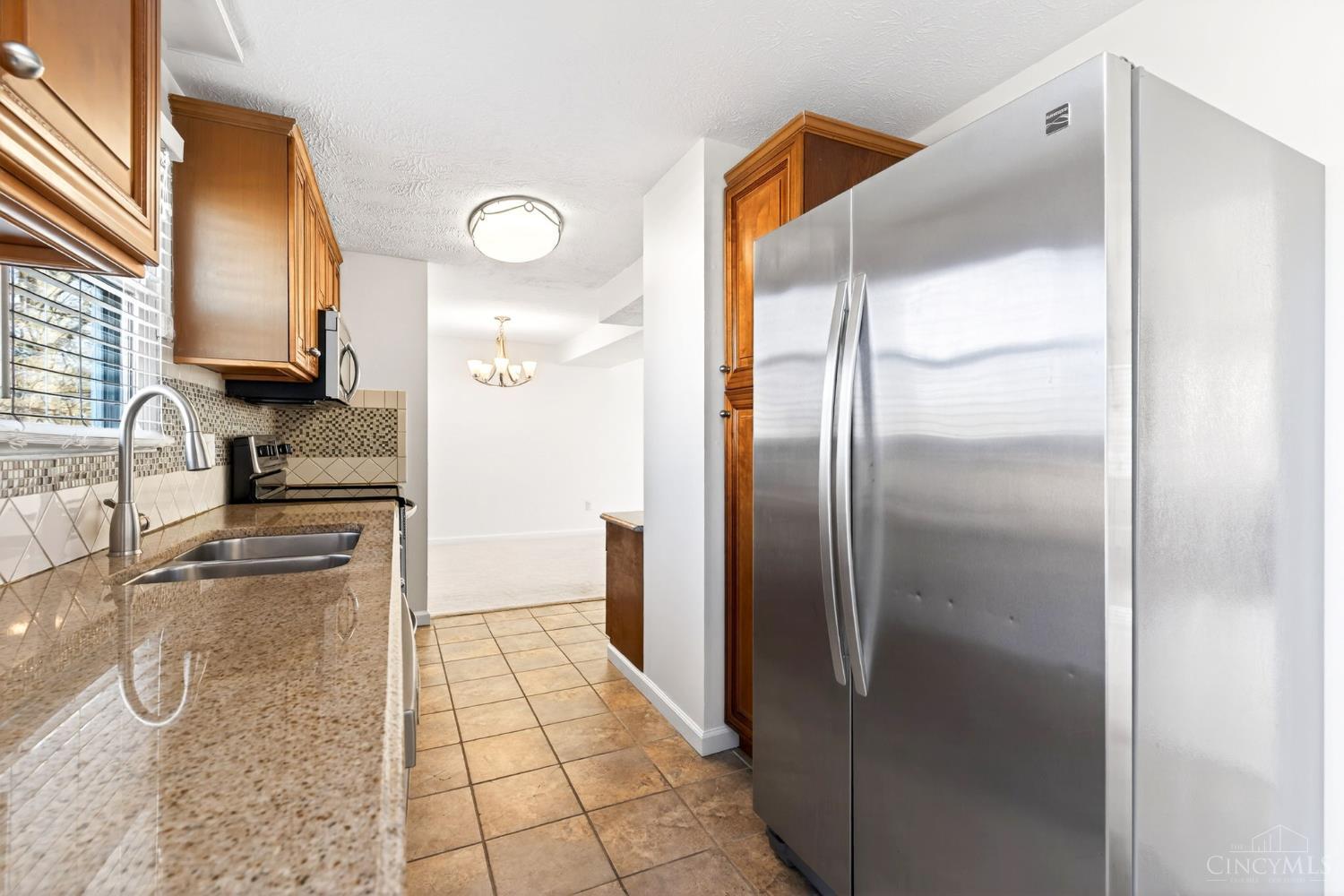 6978 Fallen Oaks Drive Property Photo 15