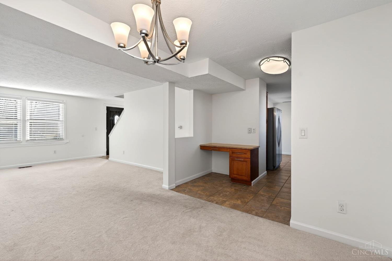 6978 Fallen Oaks Drive Property Photo 19