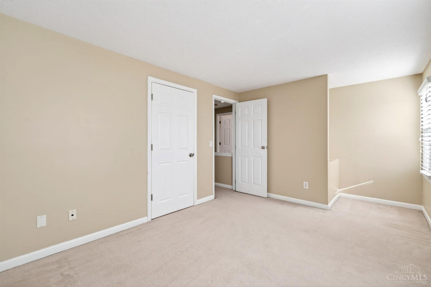 6978 Fallen Oaks Drive Property Photo 21