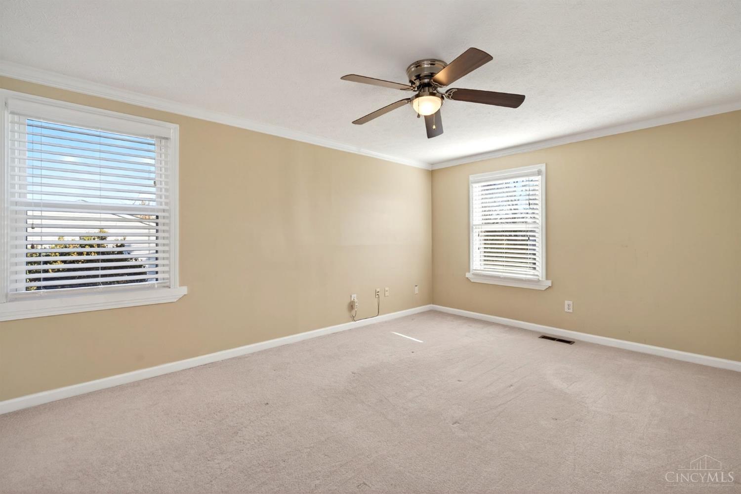 6978 Fallen Oaks Drive Property Photo 29