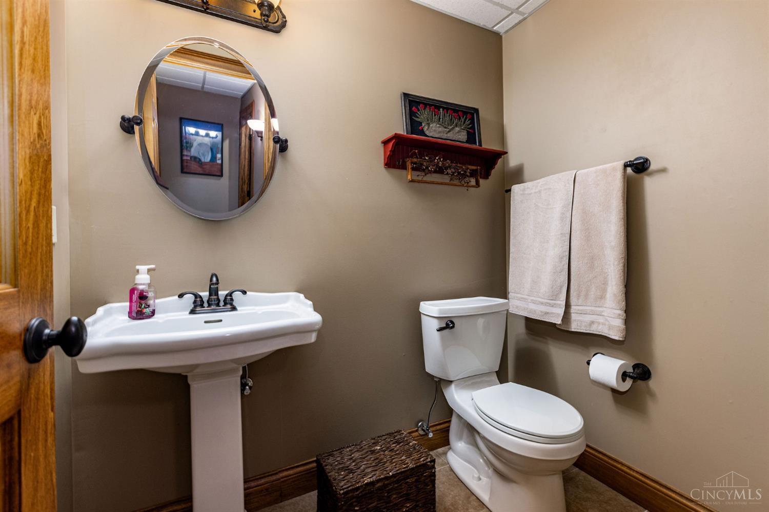 486 Baxter Road Property Photo 47