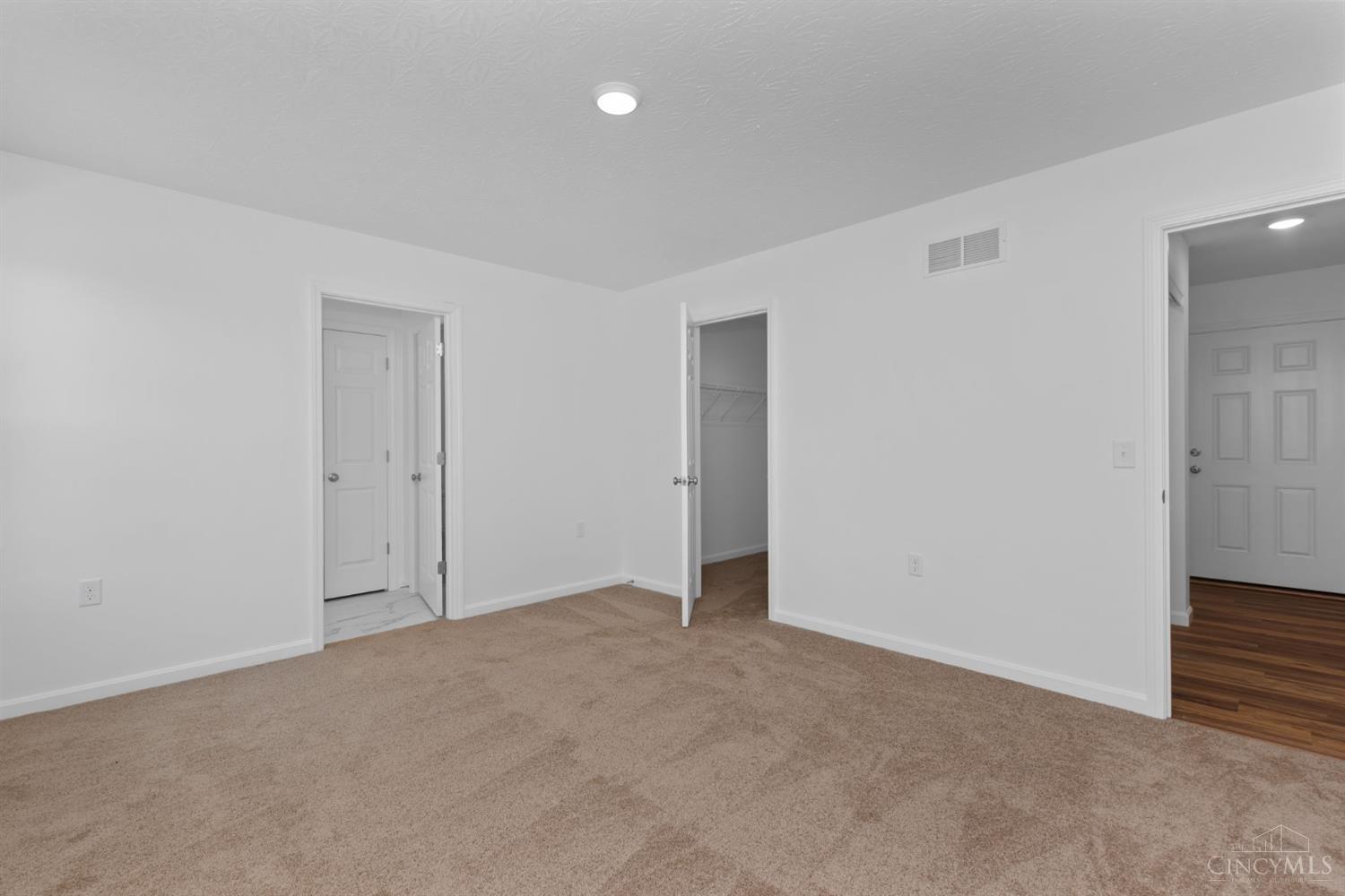 128 Kelly Drive Property Photo 7