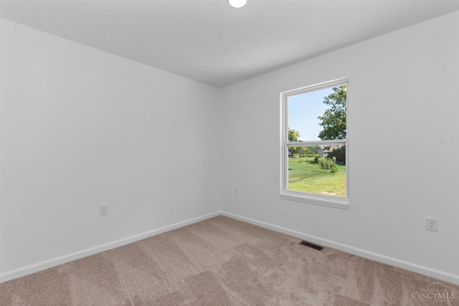 128 Kelly Drive Property Photo 10