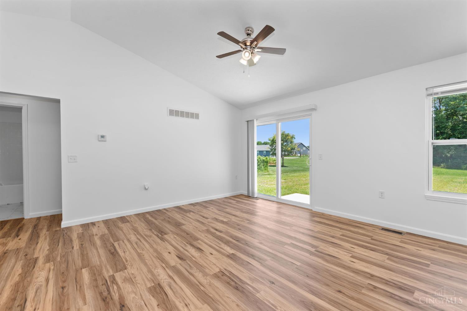 128 Kelly Drive Property Photo 27