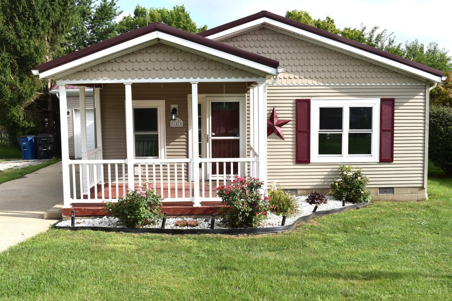 181 Southwind Boulevard Property Photo 1