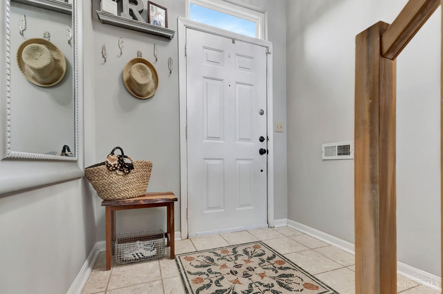1012 John Street Property Photo 22