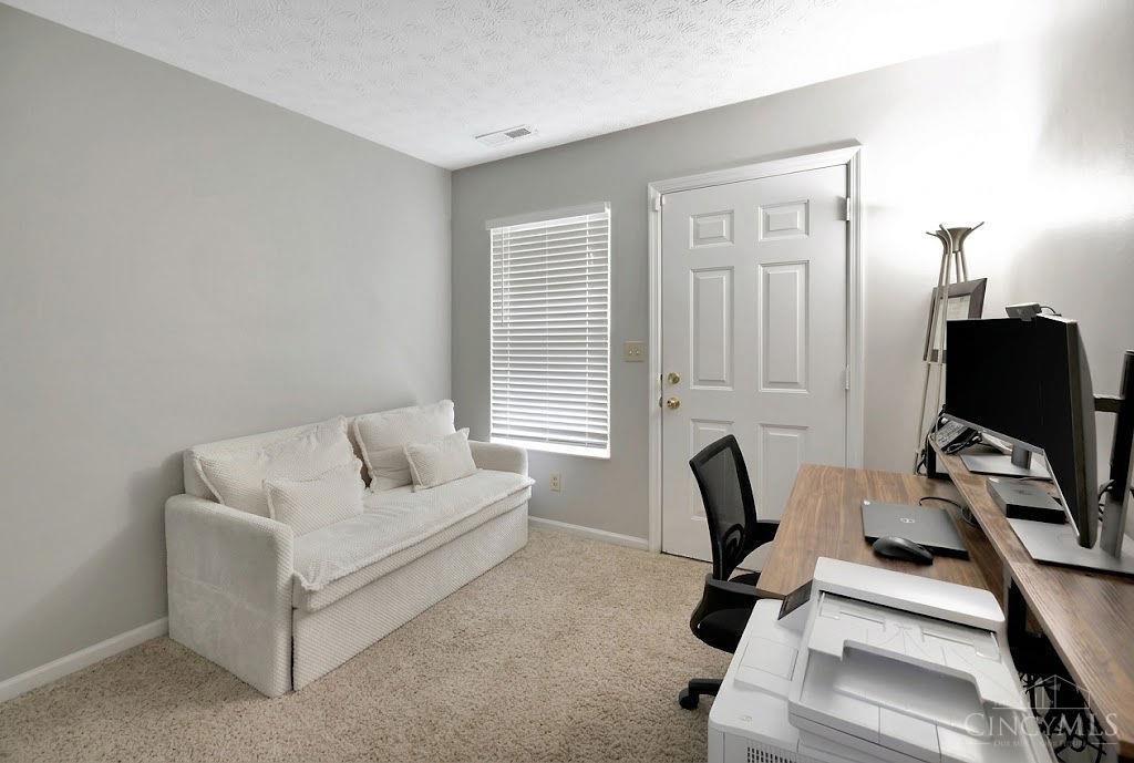 1012 John Street Property Photo 23