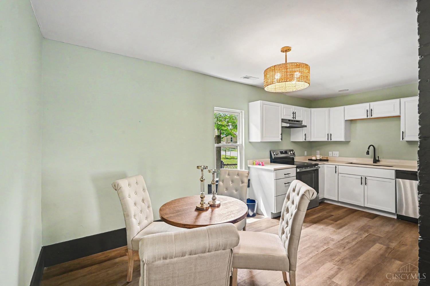 1103 Hunt Avenue Property Photo 4