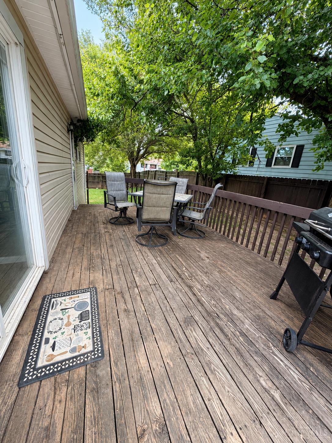 424 Rockford Drive Property Photo 14