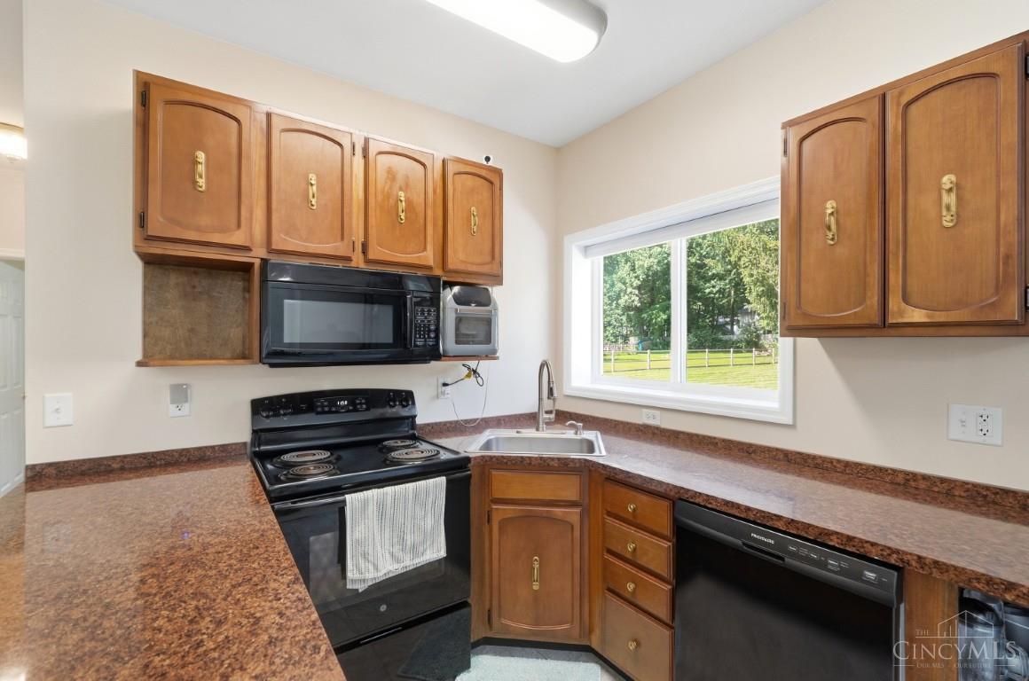 69 Wolfer Drive Property Photo 20