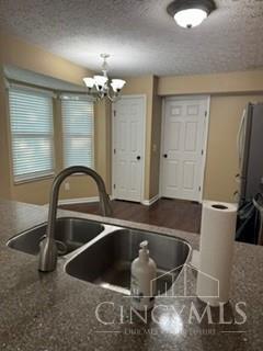 2899 Creekside Drive Property Photo 3