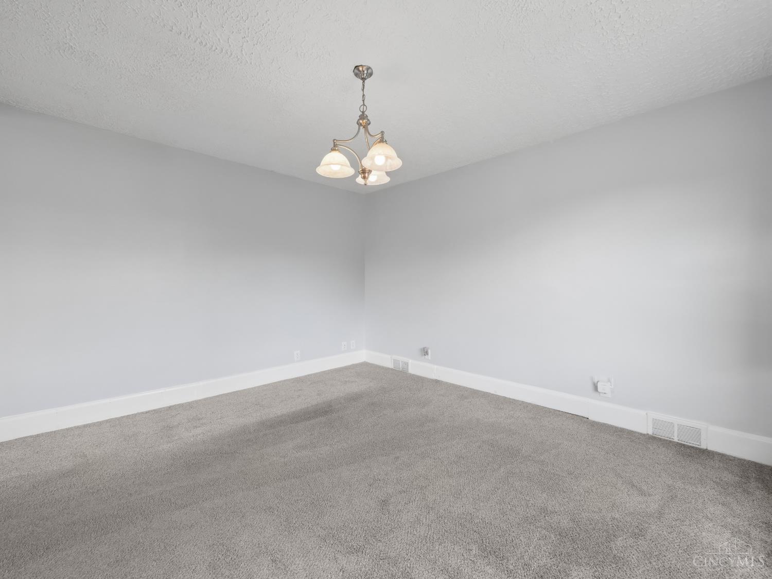2385 Nova Avenue Property Photo 5