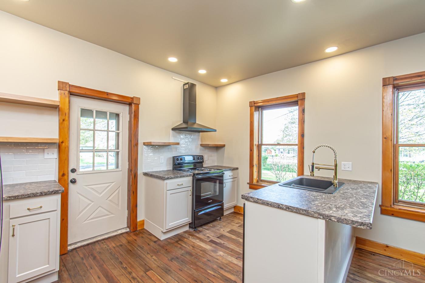117 Montgomery Avenue Property Photo 16