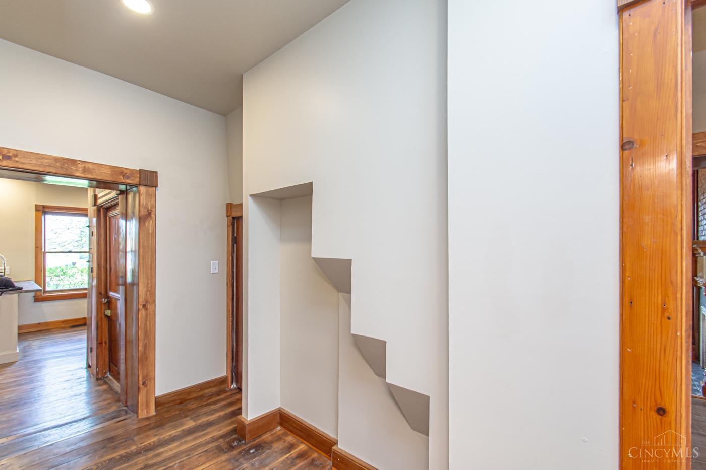 117 Montgomery Avenue Property Photo 25