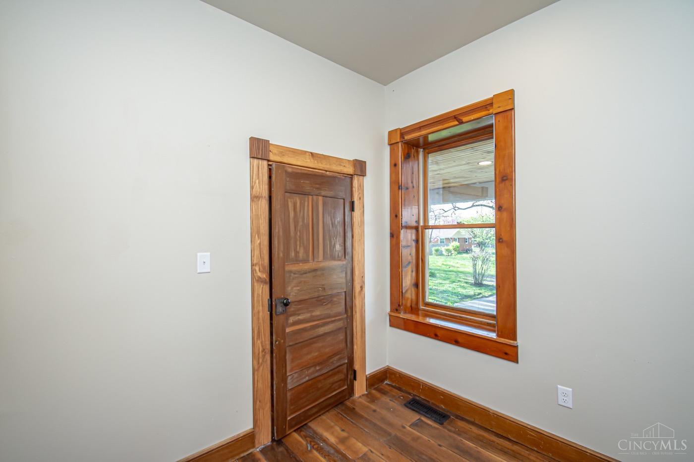 117 Montgomery Avenue Property Photo 29
