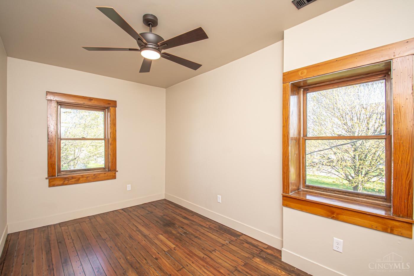 117 Montgomery Avenue Property Photo 40