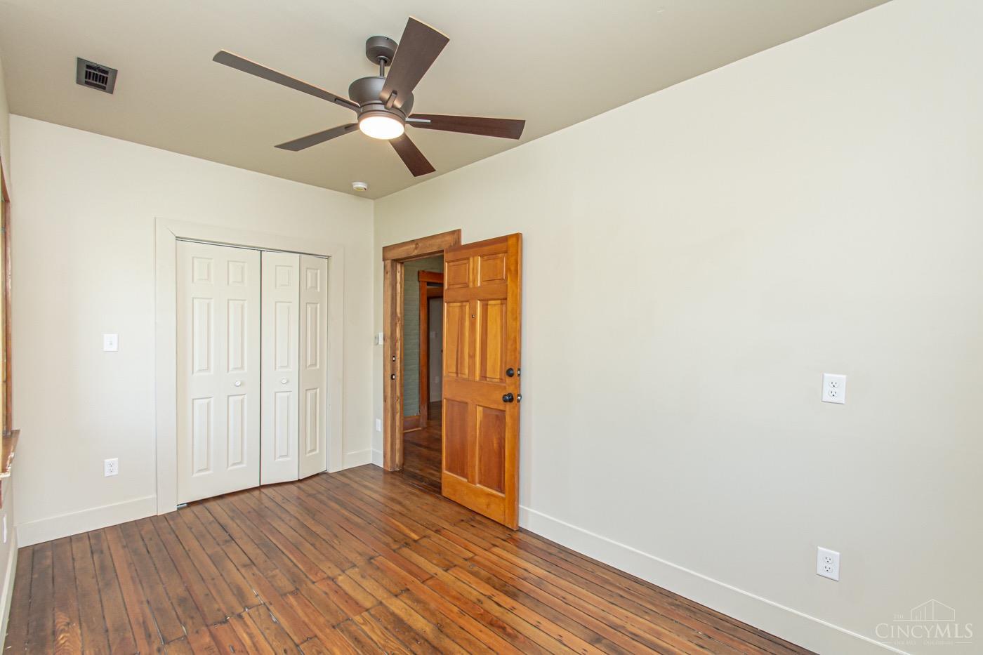 117 Montgomery Avenue Property Photo 41