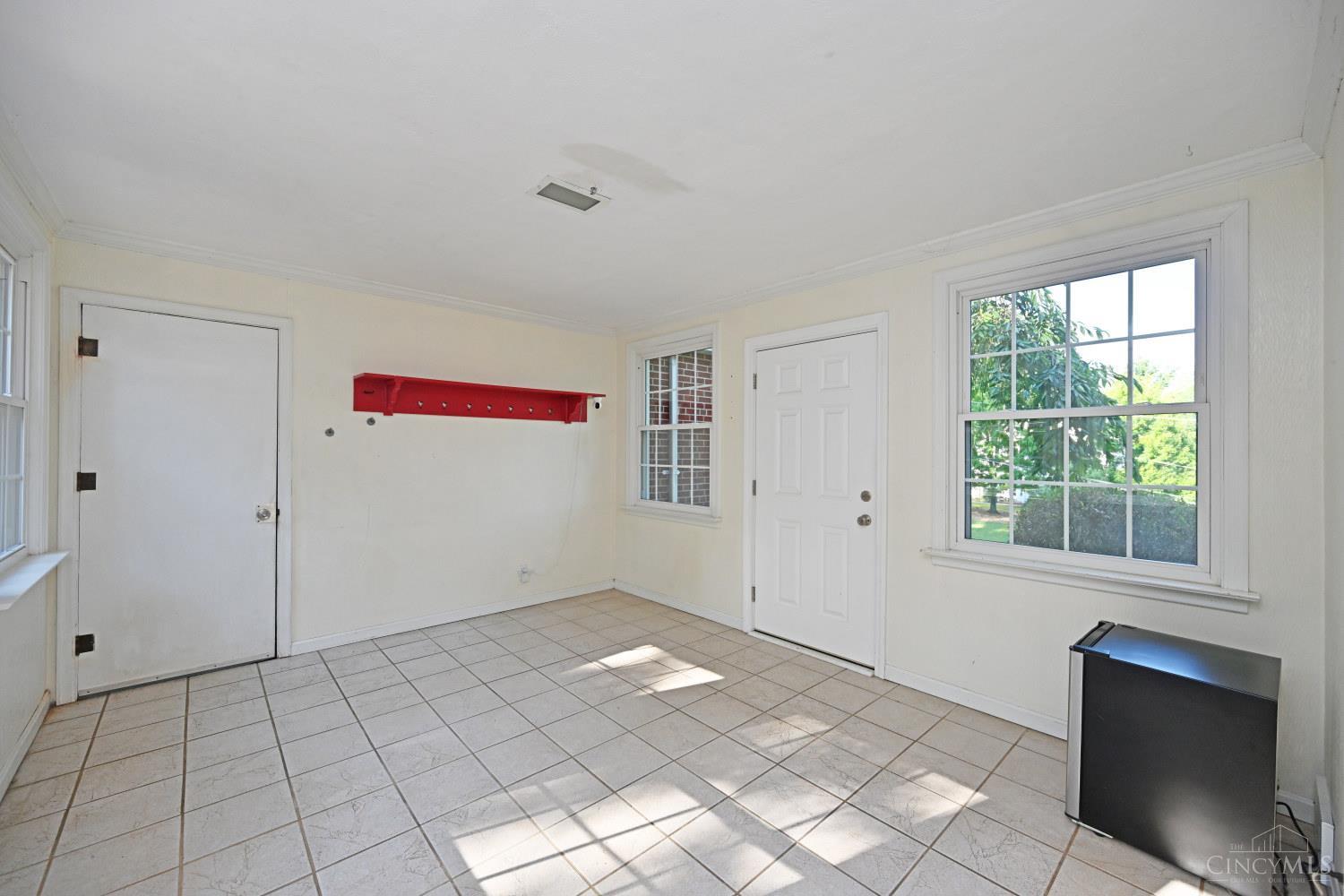 6770 Rollaway Road Property Photo 12