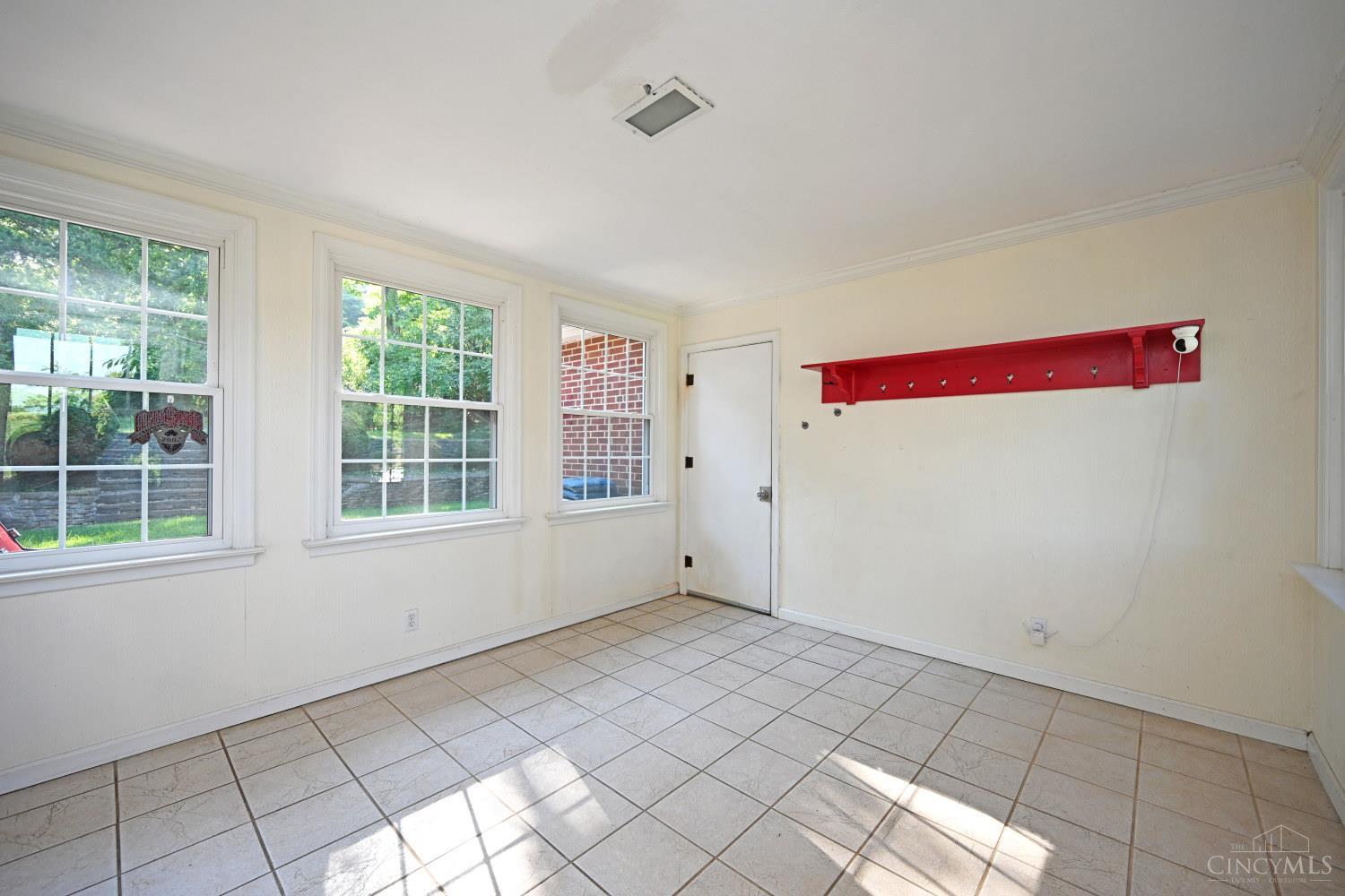 6770 Rollaway Road Property Photo 14