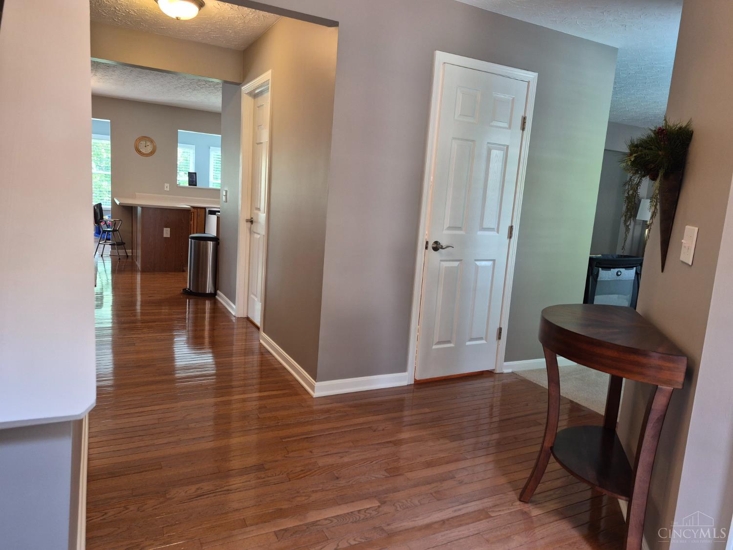 2818 Orchardpark Drive Property Photo 5