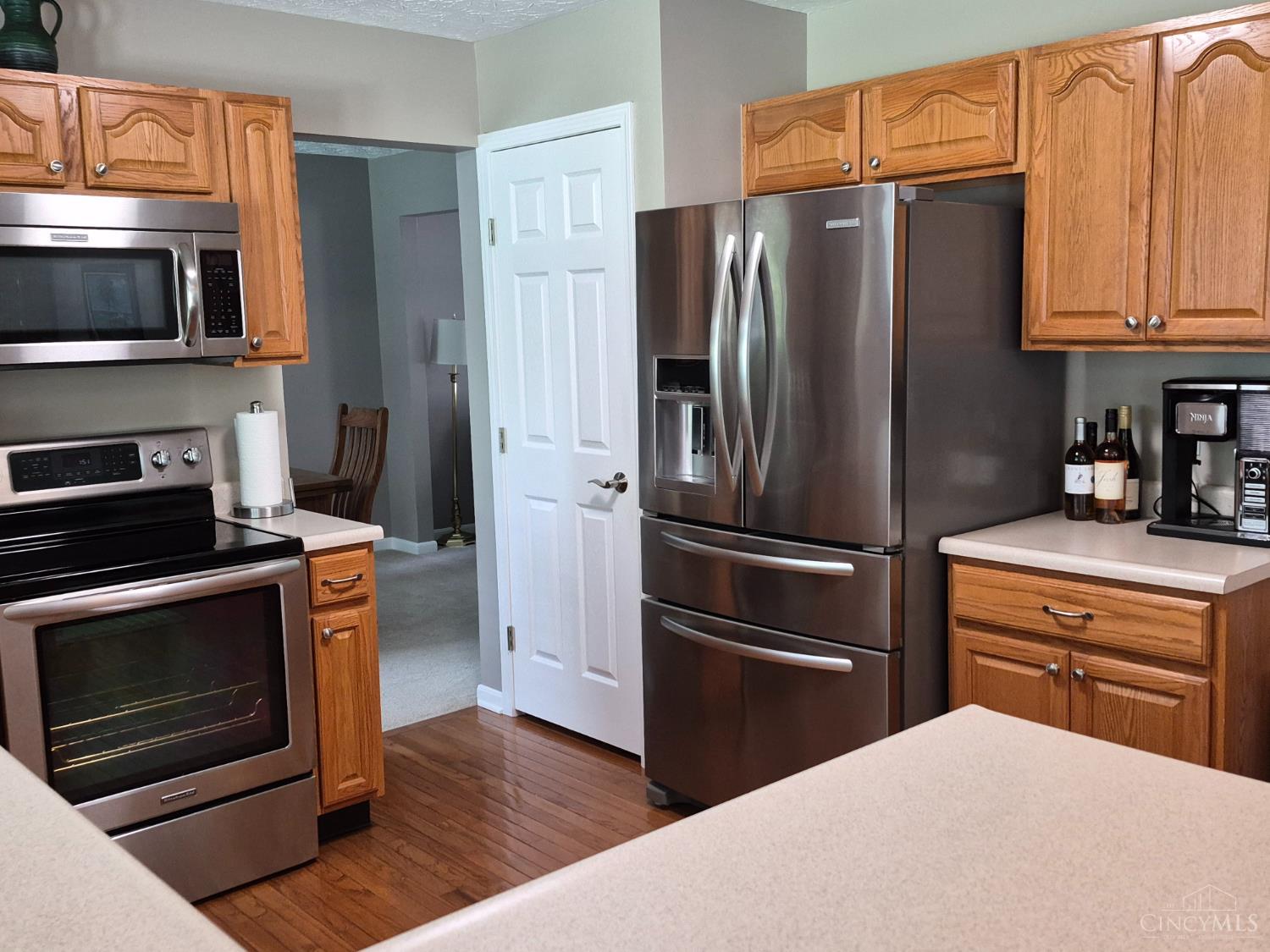 2818 Orchardpark Drive Property Photo 21