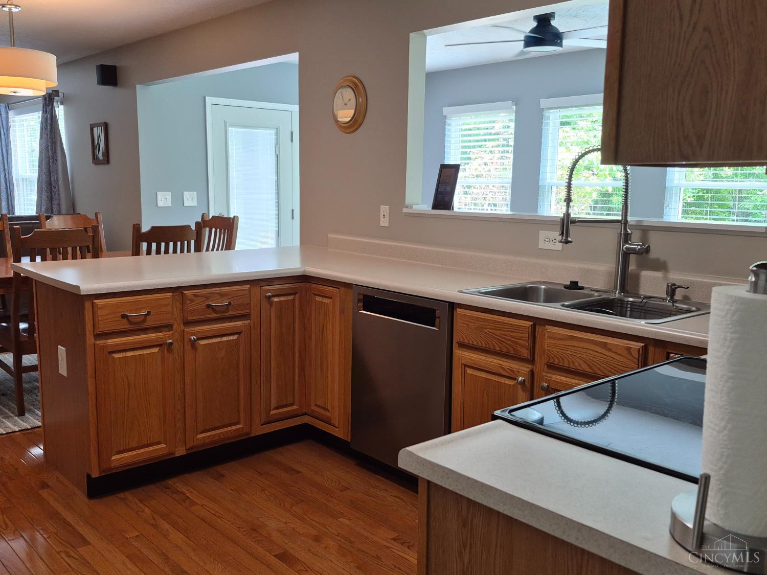 2818 Orchardpark Drive Property Photo 22