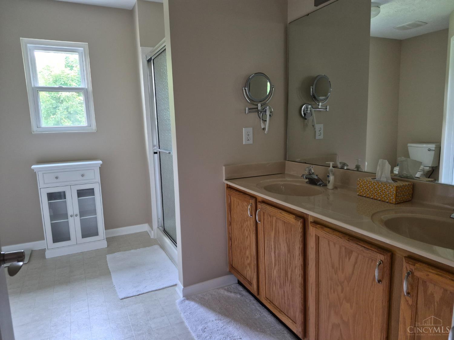 2818 Orchardpark Drive Property Photo 37