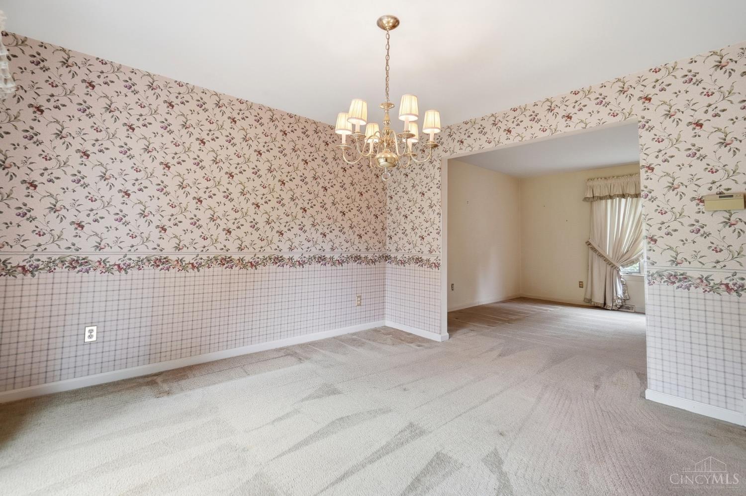 8017 Eastdale Drive Property Photo 11