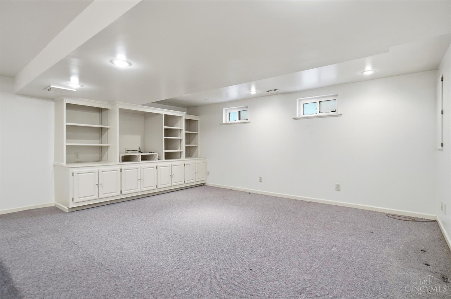8017 Eastdale Drive Property Photo 46