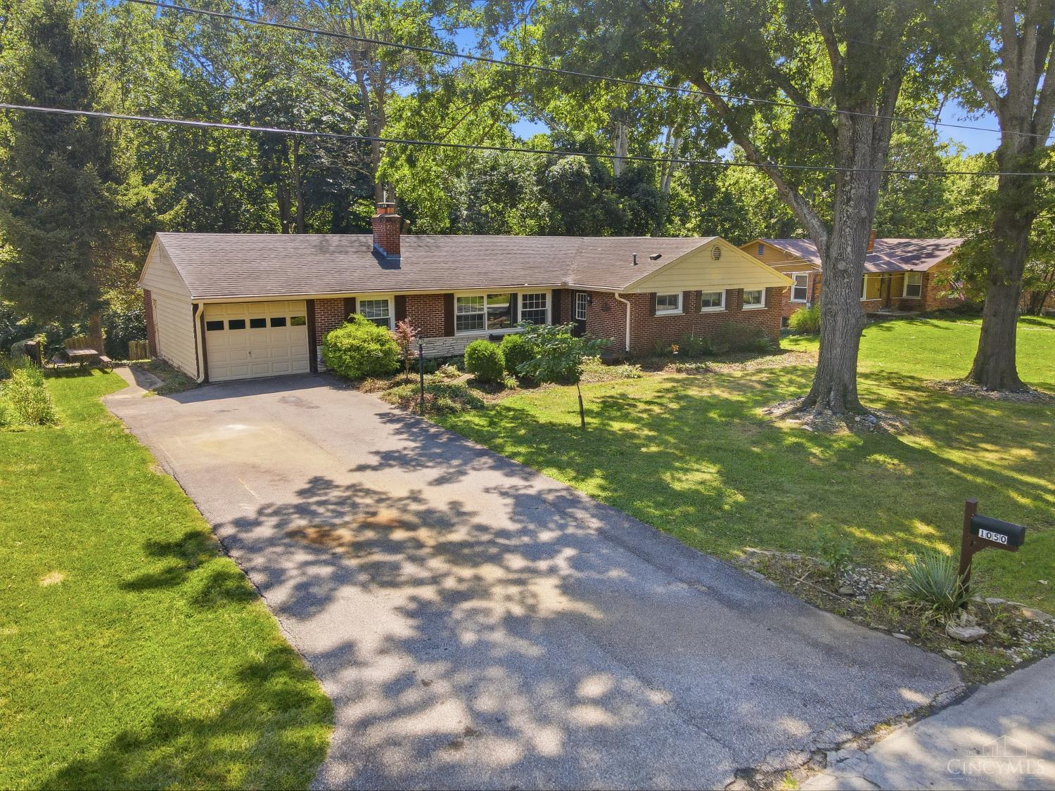 1050 Nimitz Lane Property Photo 2