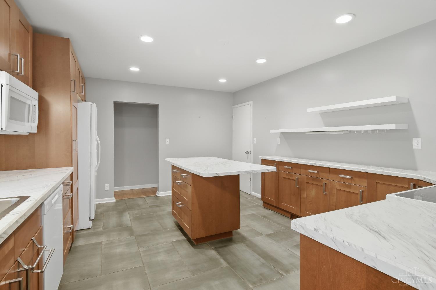 1050 Nimitz Lane Property Photo 15